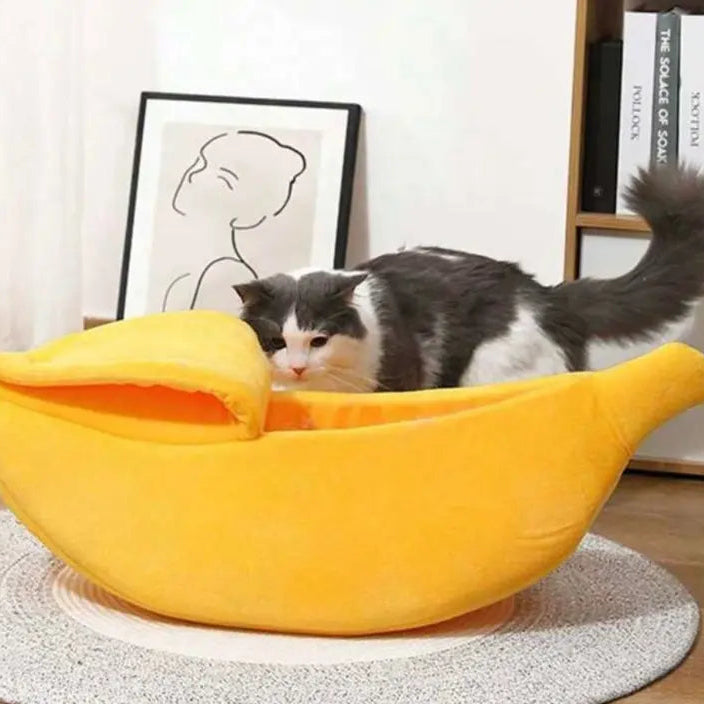 Cozy Banana Cat Bed - Adorable Soft Cuddle House for Cats, Kittens, Rabbits & Small Dogs - Perfect Yellow Pet Bed!