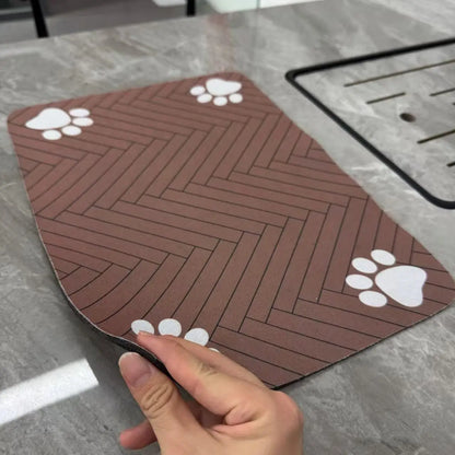 Quick-Dry Absorbent Pet Feeding Mat for Dogs & Cats - Non-Slip Rubber Base, Indoor Use, Dark Polyester Surface