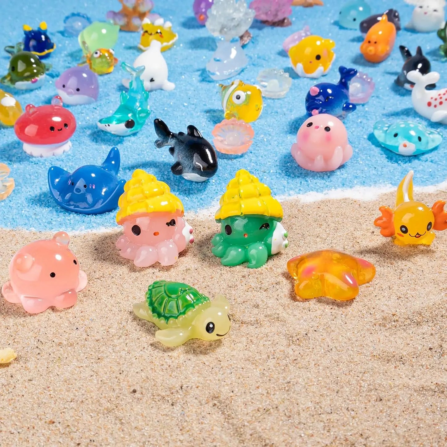 Adorable Miniature Fish & Aquatic Decorations for Fish Tanks - 20/50 Pcs Cute Animal Shapes for Home & Office Micro Landscapes