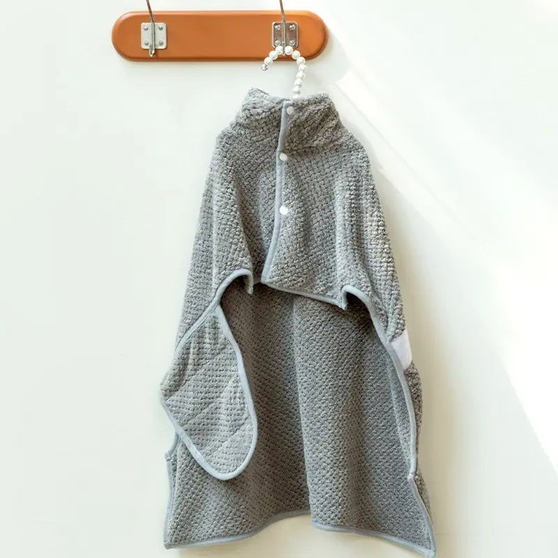 Super Absorbent Two-Color Dog Bathrobe Towels - Quick-Drying & Adjustable for Small, Medium, and Large Dogs!
