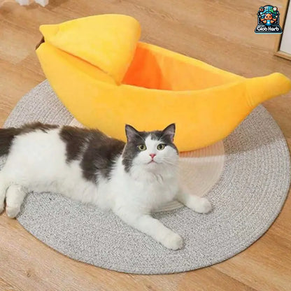 Cozy Banana Cat Bed - Adorable Soft Cuddle House for Cats, Kittens, Rabbits & Small Dogs - Perfect Yellow Pet Bed!